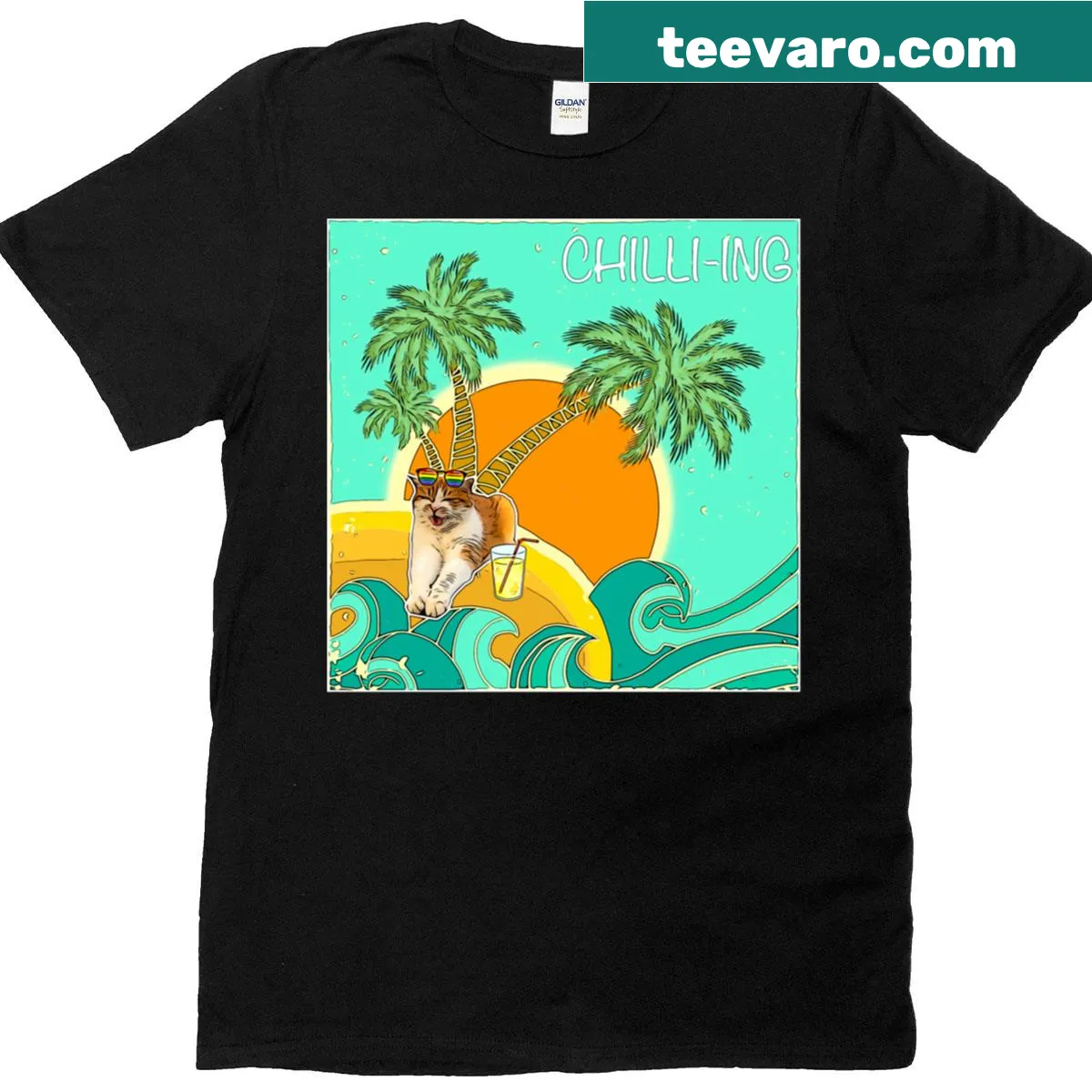 Chilli the cat enjoying a day at the beach — on a men's t-shirt