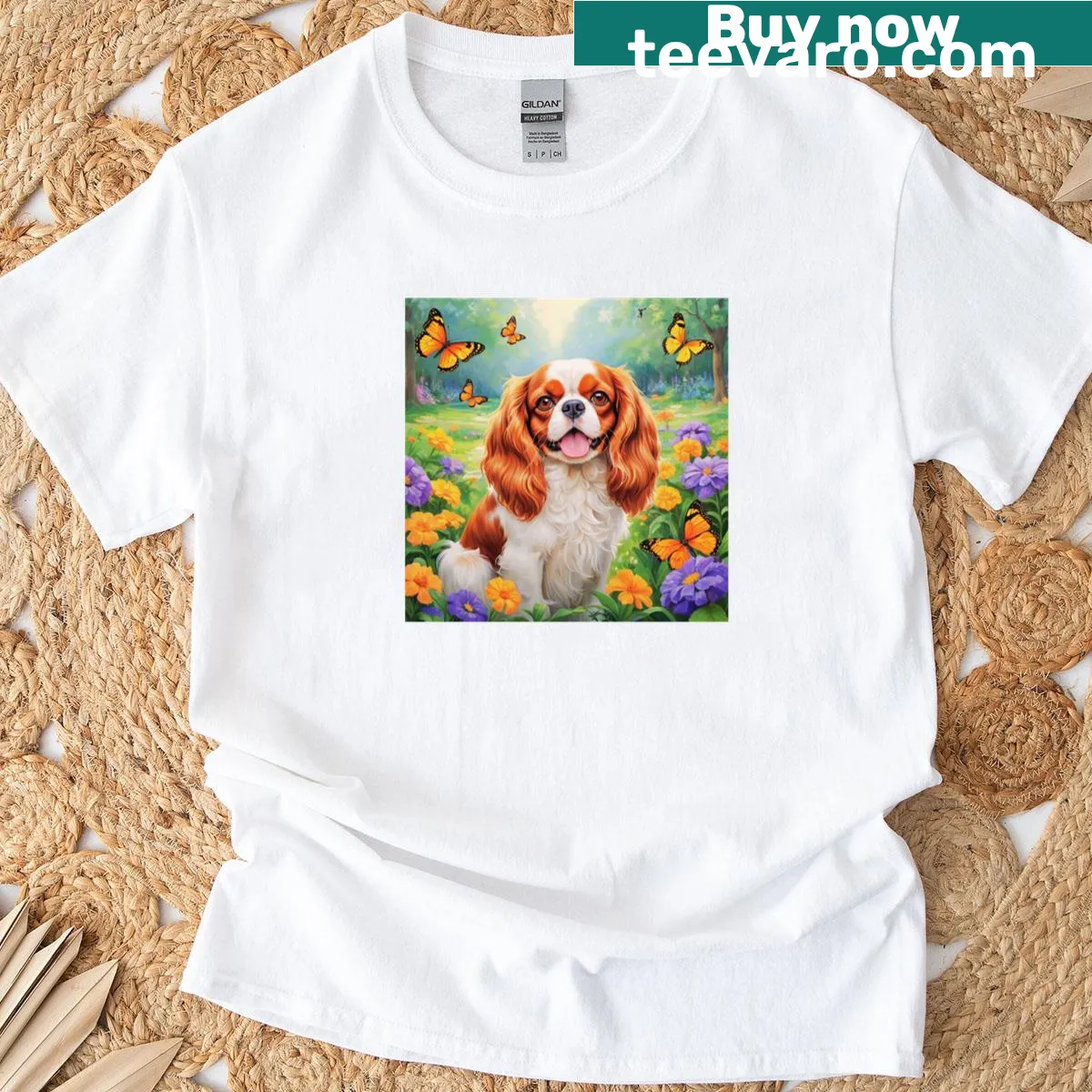 Cavalier King Charles Spaniel in garden with butterflies — on a men's t-shirt