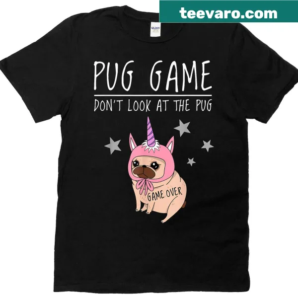 Funny pug t-shirt with the phrase 'Don't Look At The Pug'