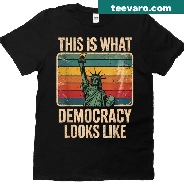 Vintage-style T-shirt with a Statue of Liberty graphic