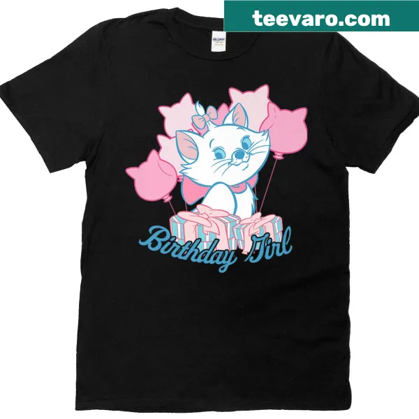 Oversized T-shirt featuring a cute cat design for birthday girls.