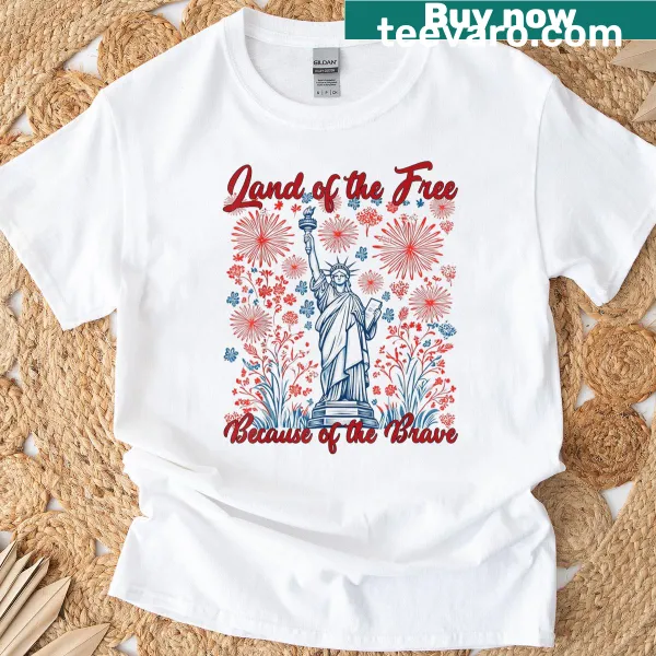 Vintage-style illustration of the Statue of Liberty on a veteran t-shirt