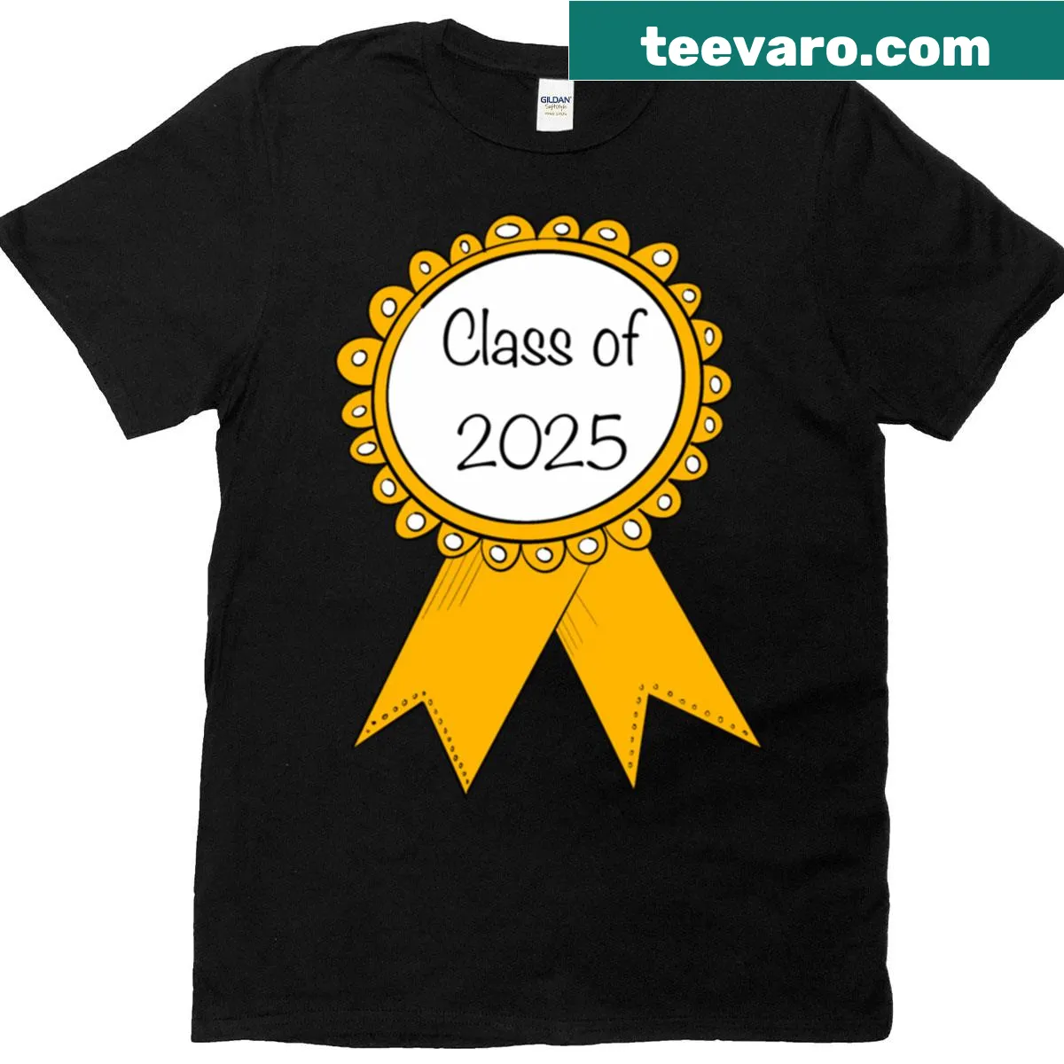 Class of 2025 graduation badge t-shirt with ribbon design — on a men's t-shirt