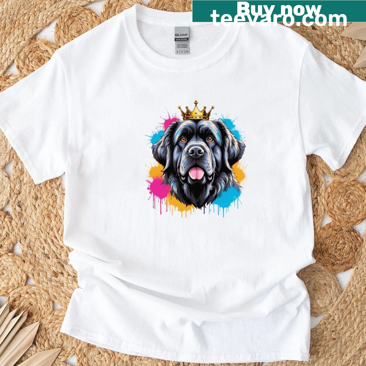Watercolor Newfoundlander dog illustration with a crown — on a men's t-shirt