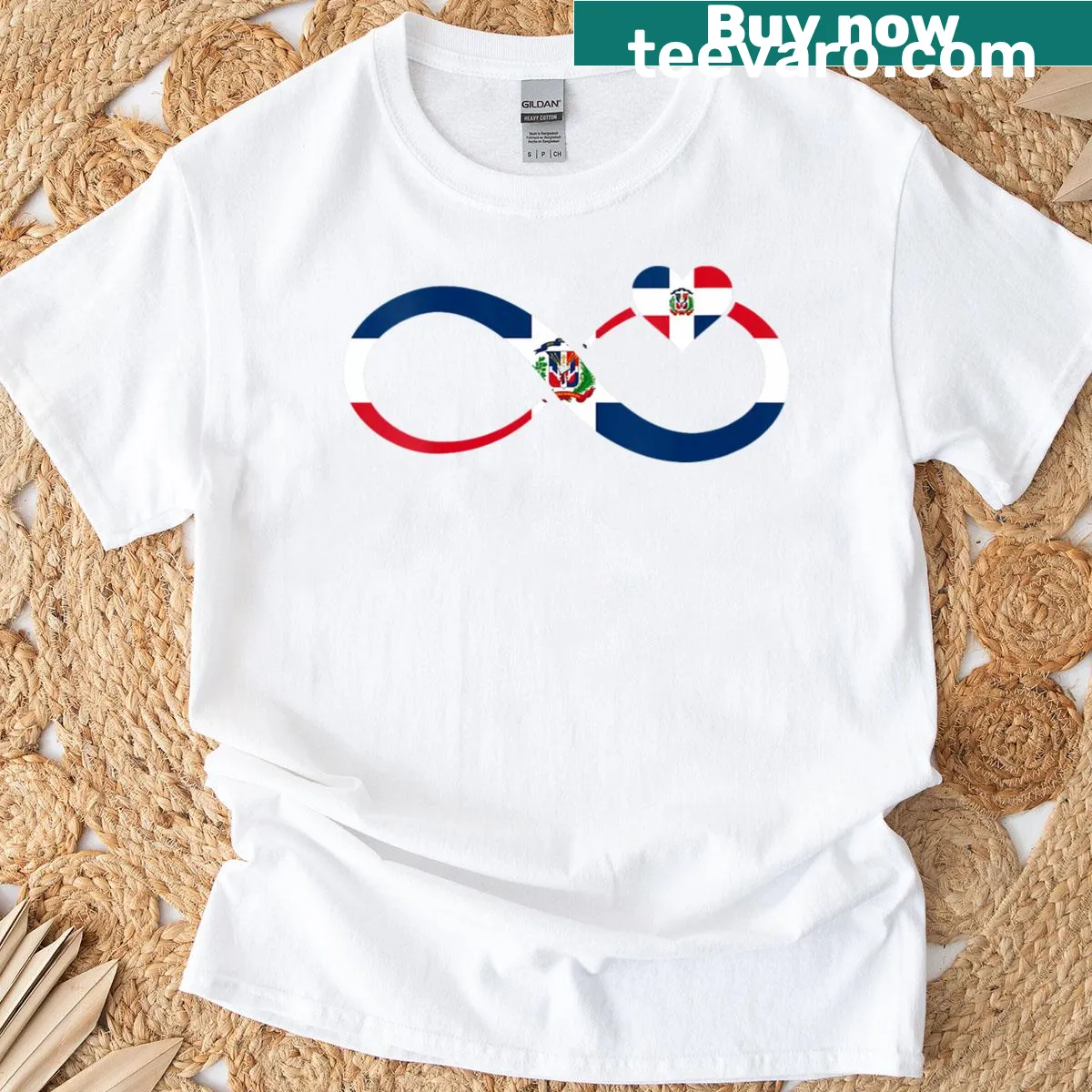 Dominican Republic flag and heart design on women's T-shirt — on a men's t-shirt