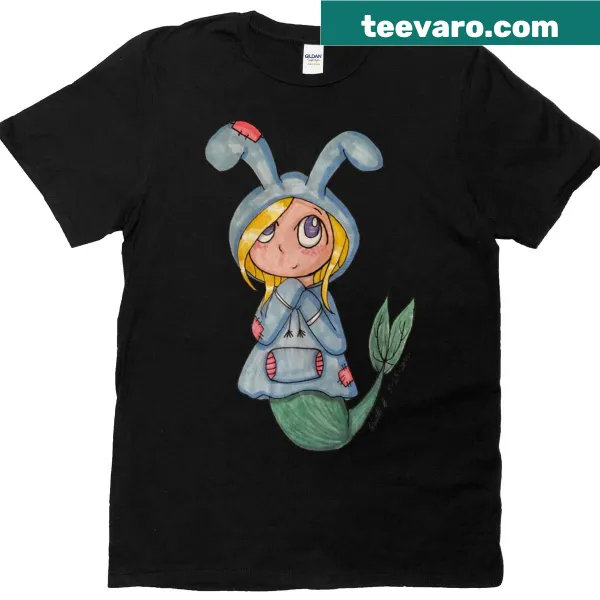 Oversized t-shirt with an illustration of a bunny mermaid