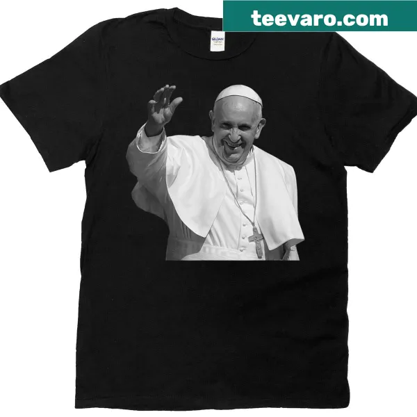 Casual t-shirt with 'Pray For Pope Francis' printed on it