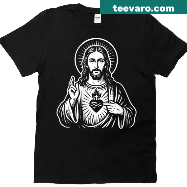 Catholic art t-shirt depicting the Sacred Heart of Jesus