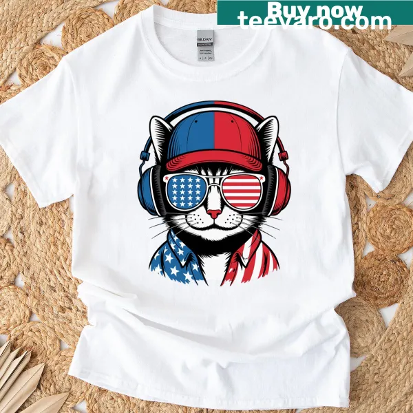 Illustrated USA-themed cat T-shirt