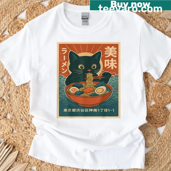 Kawaii T-shirt with cats and ramen, ideal for kids