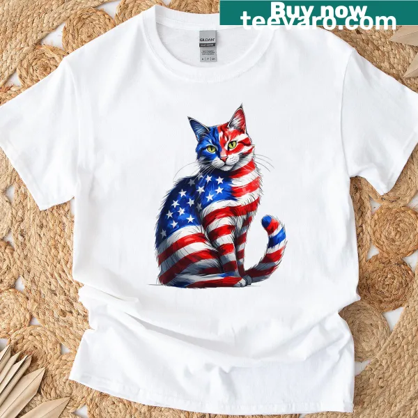 Cute cat with green eyes and USA flag graphic T-shirt