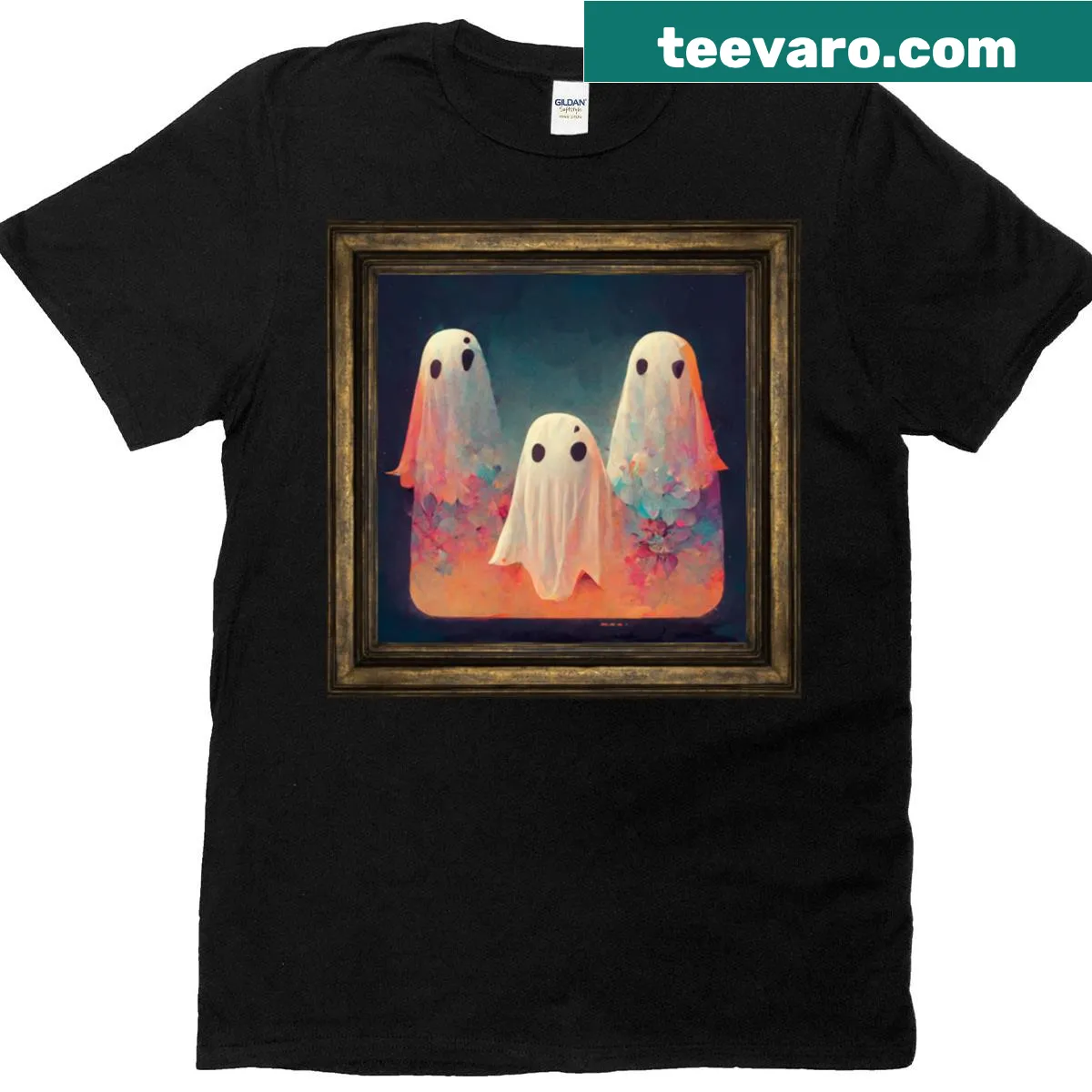 Oversized T-shirt with playful groovy ghost graphic for spooky season — on a men's t-shirt