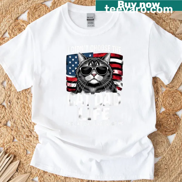 Humorous cat dad t-shirt with US flag design