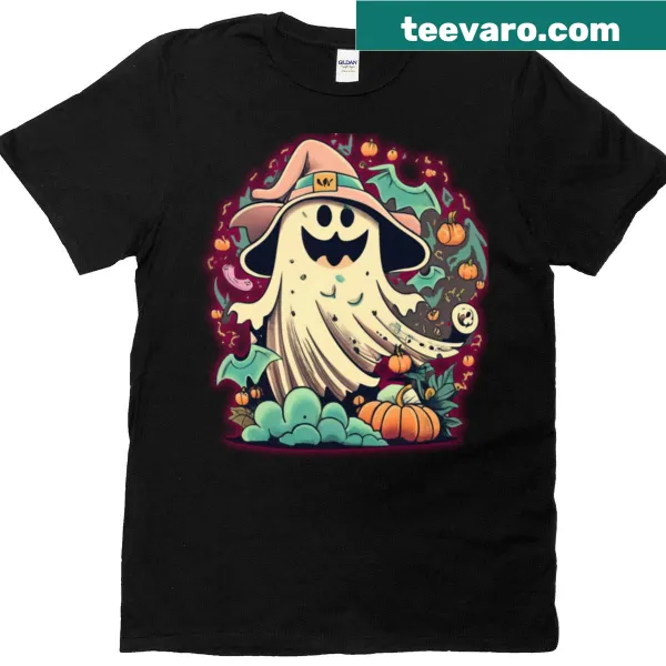 Oversized Halloween T-shirt featuring a playful vintage ghost design