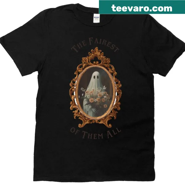 Oversized t-shirt with a spooky vintage ghost graphic