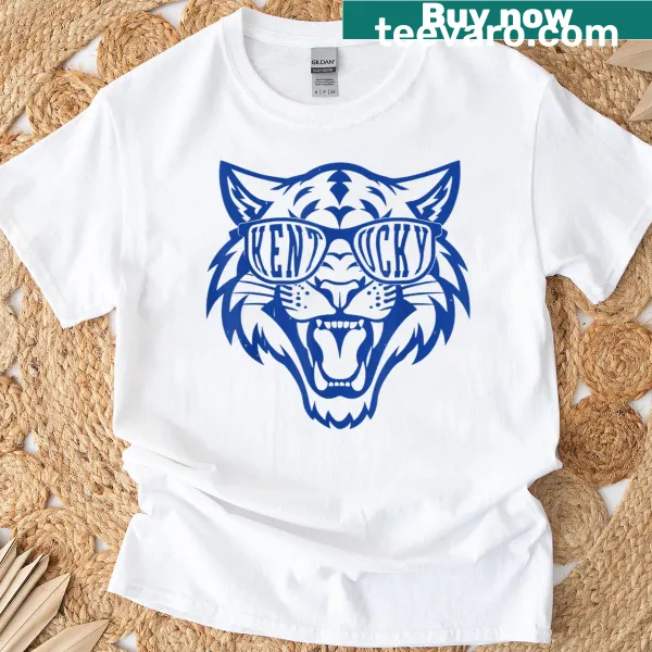 Retro Wildcats T-shirt with vintage team graphic