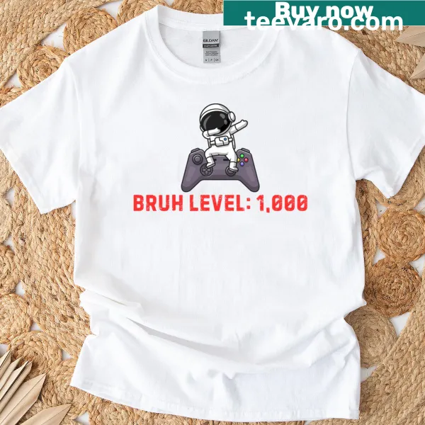 Funny gamer astronaut dab graphic T-shirt for kids