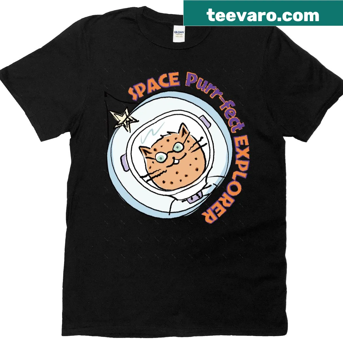 Oversized T-shirt with astronaut cat doodles — on a men's t-shirt