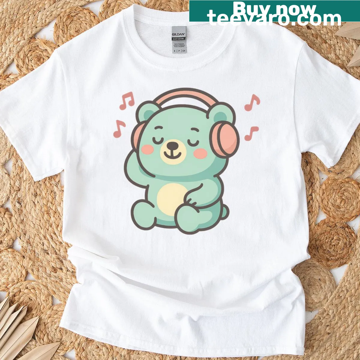 Cartoon bear with headphones on a cute kids T-shirt — on a men's t-shirt