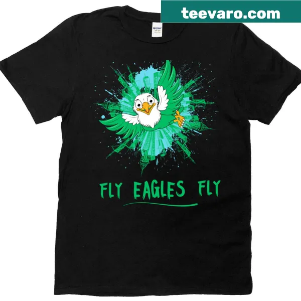Oversized t-shirt with a spirited Fly Eagles Fly graphic