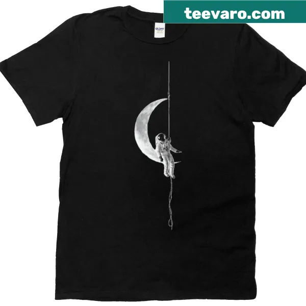 Graphic T-shirt showing a descent to the moon illustration