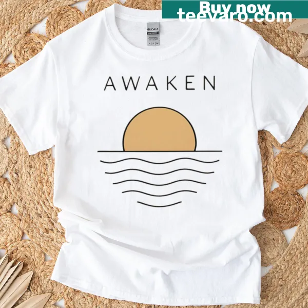 Classic minimalist t-shirt featuring a clean design.