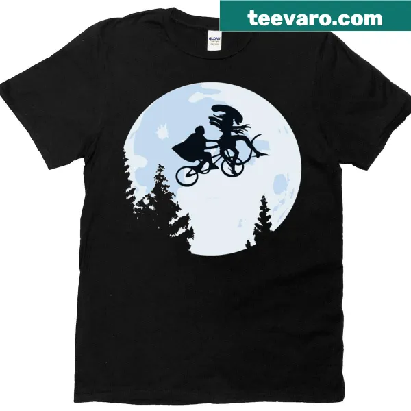 T-shirt featuring Xenomorph graphic from sci-fi lore