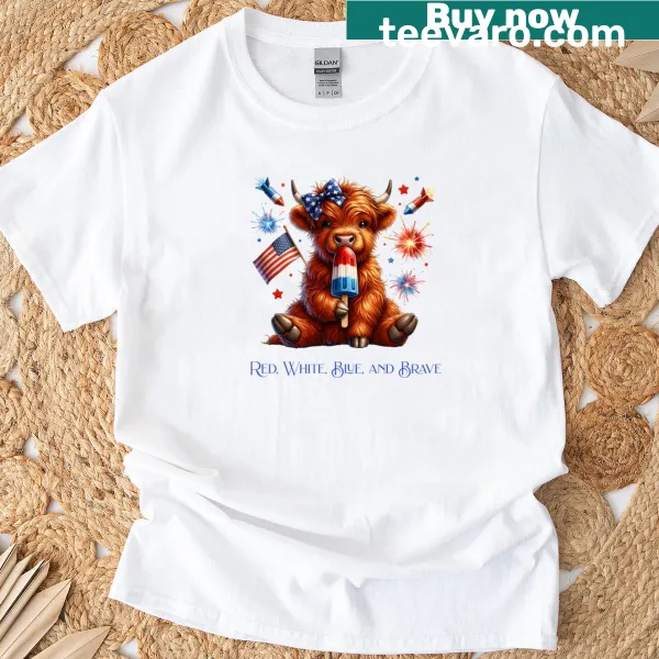 Illustration of a Highland cow with patriotic design on a T-shirt