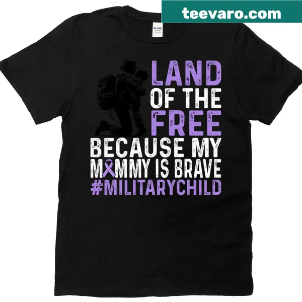 Kids' t-shirt with bold text celebrating military moms' bravery