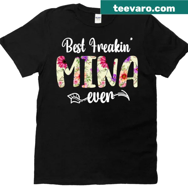 Text design celebrating moms and grandmas on a Mother's Day t-shirt.
