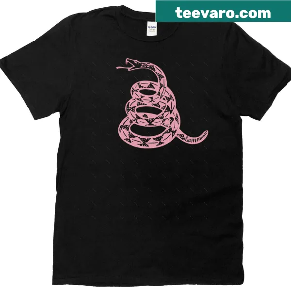 Oversized t-shirt featuring the Gadsden Snake and 'Don't Tread On Me' phrase.