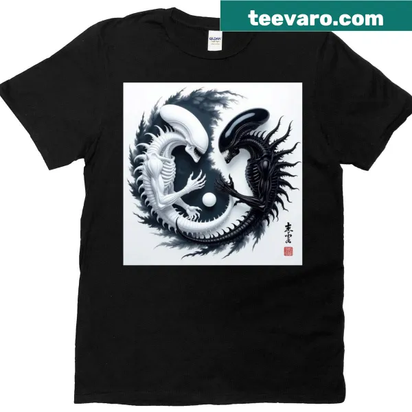 Xenomorph and yin yang graphic on oversized t-shirt
