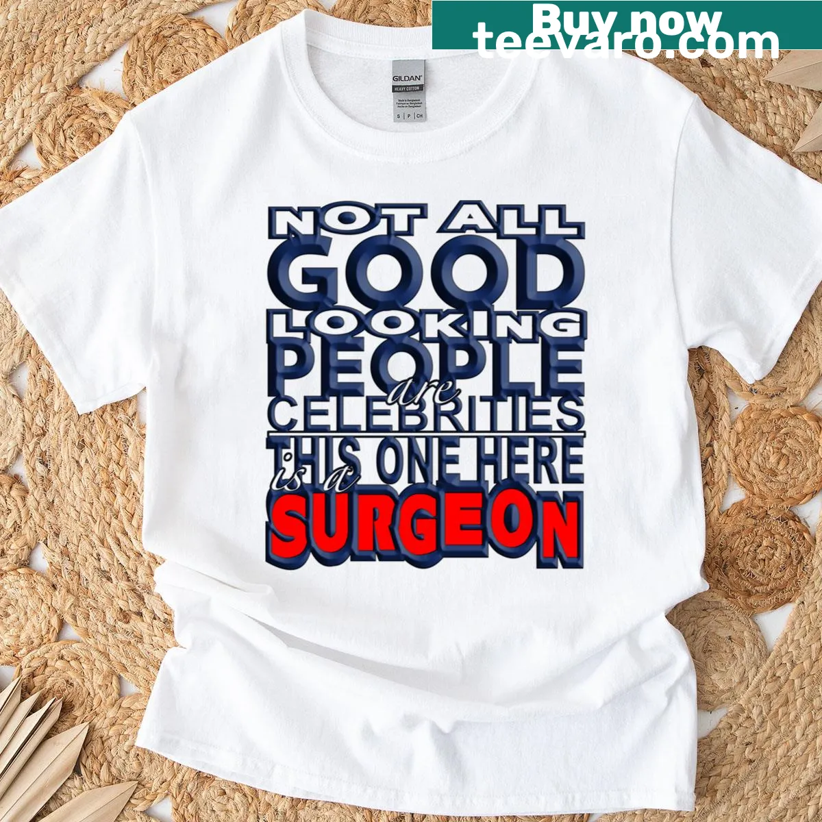 Classic T-shirt stating 'Good Looking Surgeon' for healthcare professionals — on a men's t-shirt