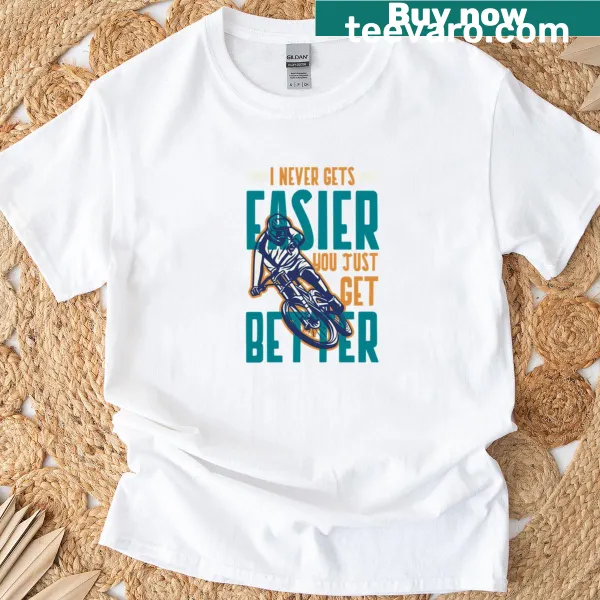 Motivational T-shirt for cyclists with an inspirational fitness quote