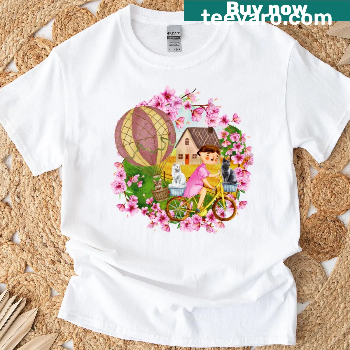 T-shirt with urban hipster cat illustration — on a men's t-shirt