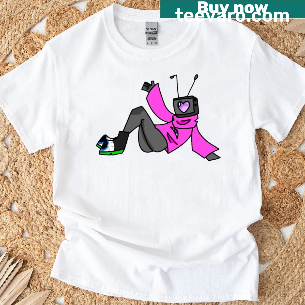 Cartoon illustration of Steevee, a TV character, on a classic T-shirt. — on a men's t-shirt