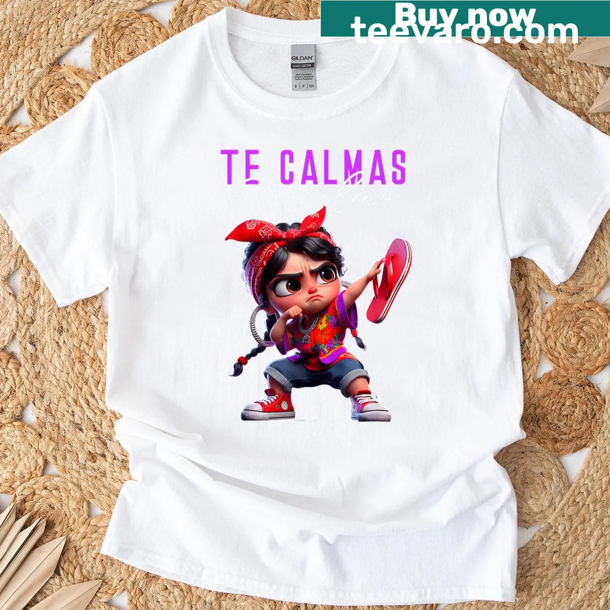 Sentimental t-shirt with a Mother's Day message in Spanish — on a men's t-shirt