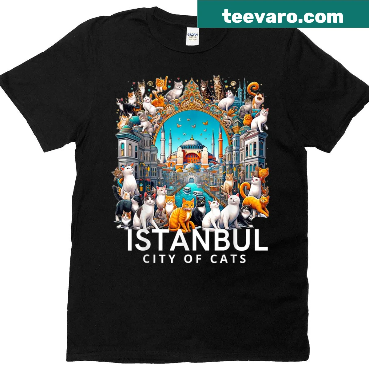 T-shirt celebrating Istanbul's love for cats — on a men's t-shirt