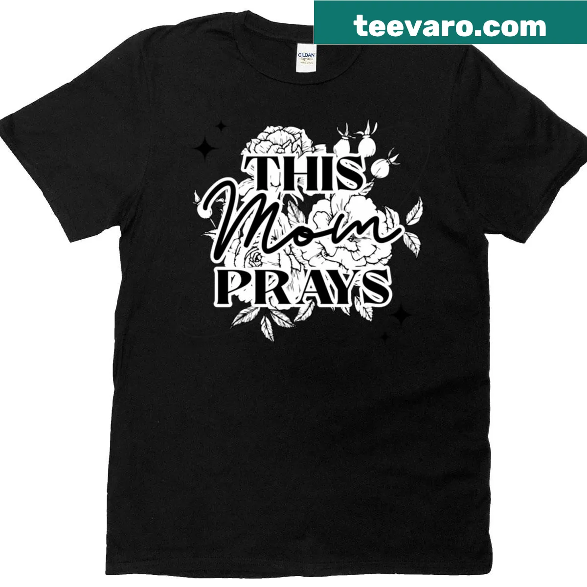 Text graphic stating This Mom Prays in a classic style — on a men's t-shirt