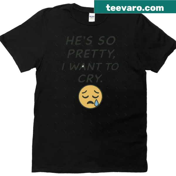 Minimalist oversized T-shirt with text