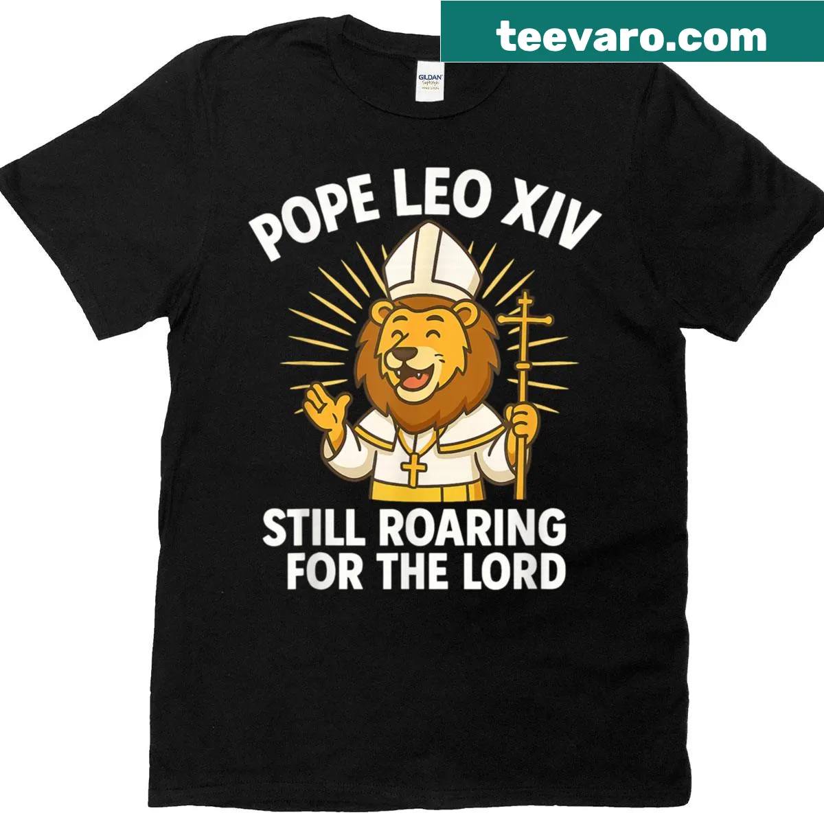 Cute kids T-shirt with a roaring lion illustration — on a men's t-shirt