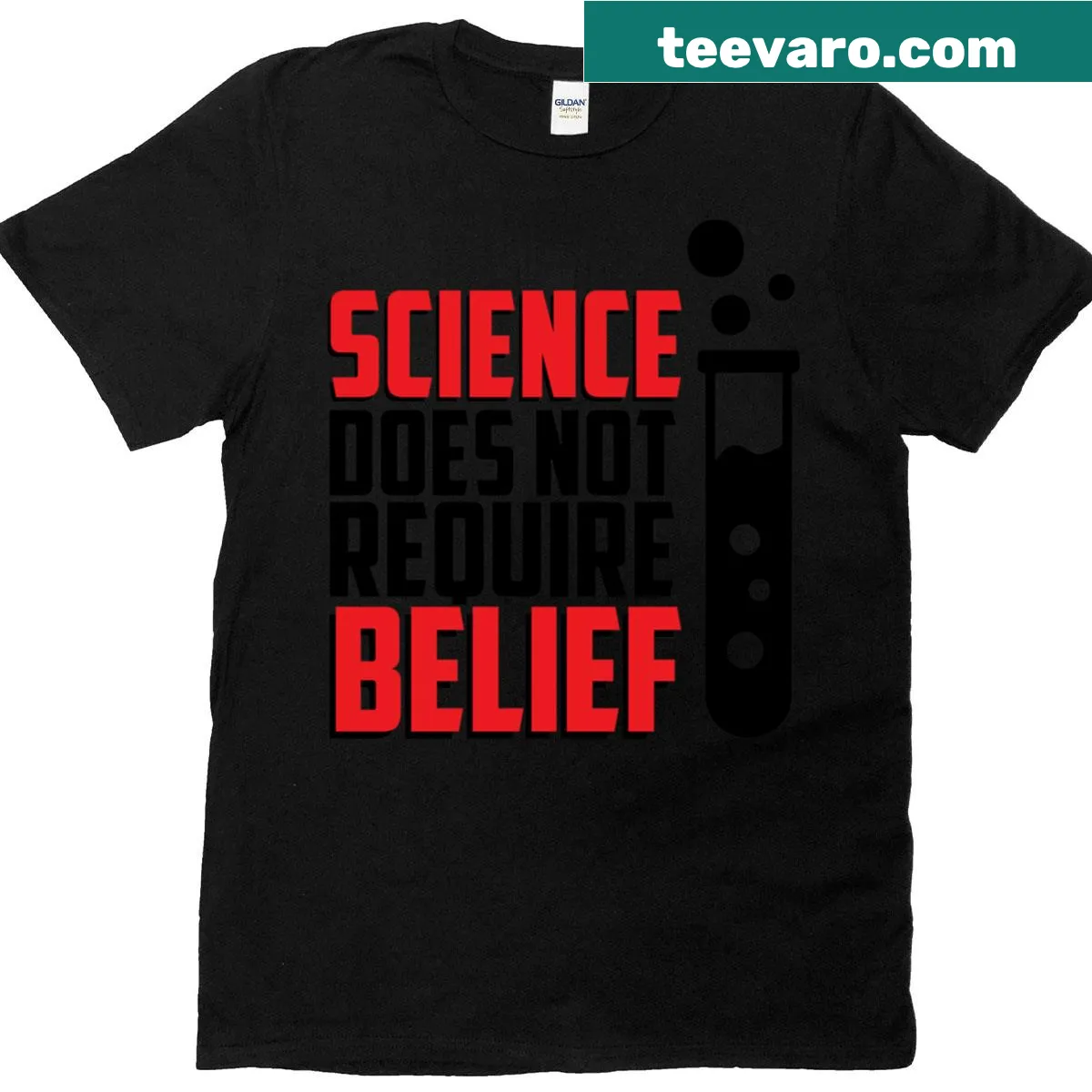 Oversized T-shirt with typography saying 'Science Does Not Require Belief' — on a men's t-shirt