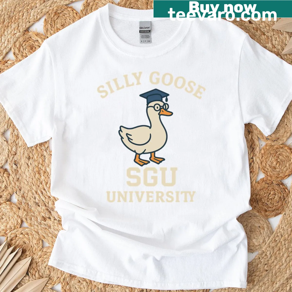 Cartoon goose in a graduation cap on a fun kids' T-shirt — on a men's t-shirt
