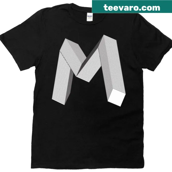 Illustrated Majestic Mountain M graphic T-shirt
