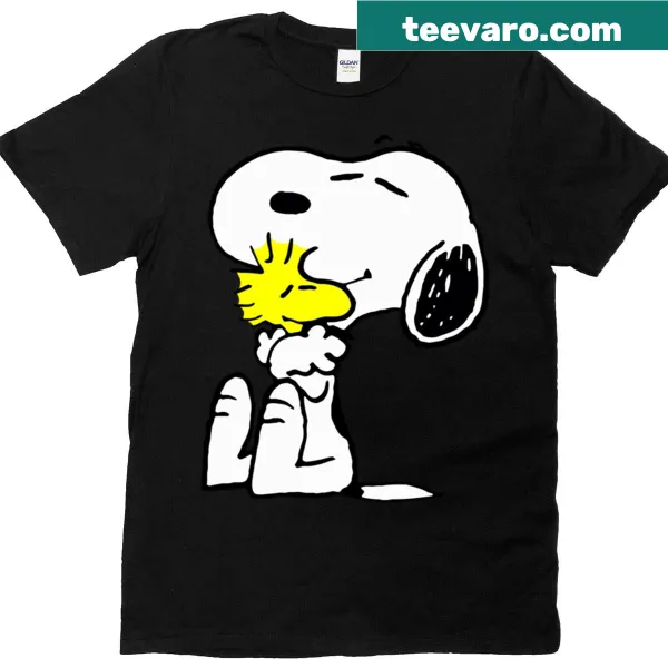 Vintage-style T-shirt with cartoon peanuts in pink and green