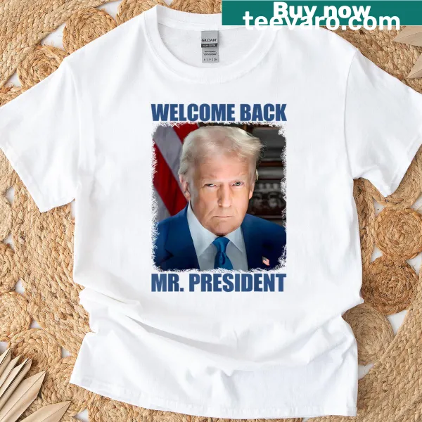 Funny graphic t-shirt featuring a cartoon portrait of Donald Trump