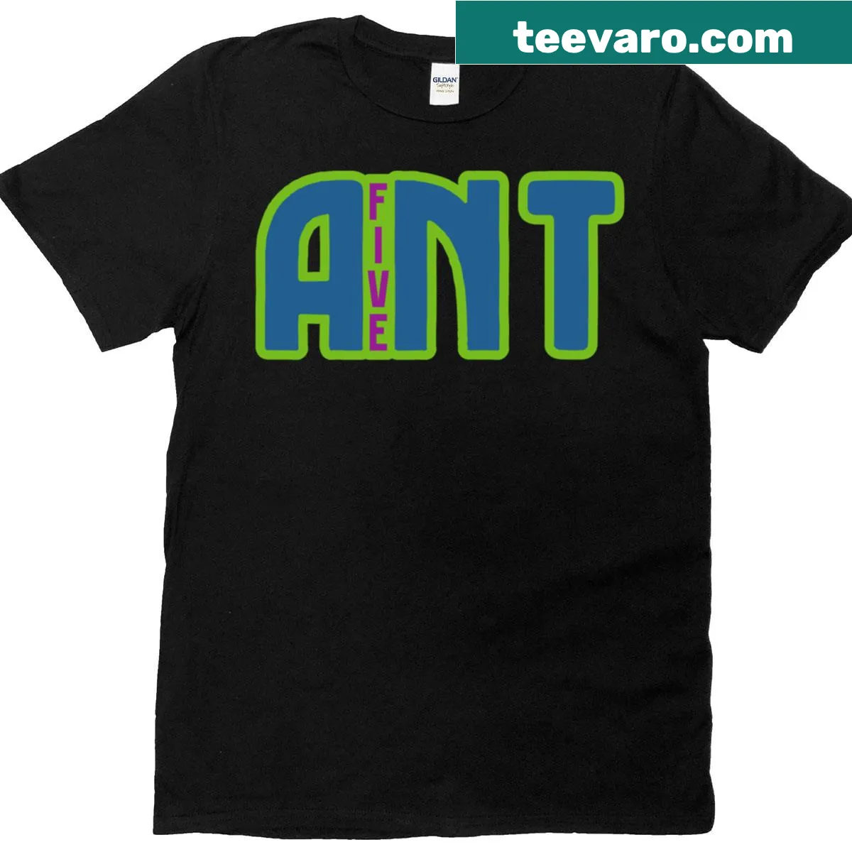 Playful typography T-shirt with the phrase Ant 5. — on a men's t-shirt