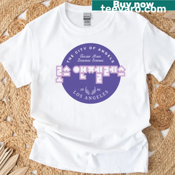 Stylish T-shirt featuring Korean typography
