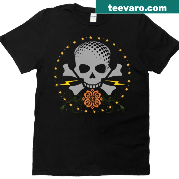 Oversized T-shirt featuring a skull with a bandana design.
