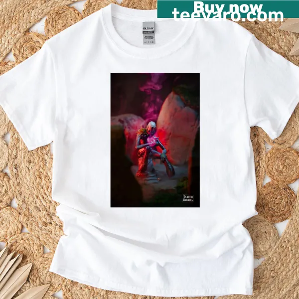 Text graphic 'Soul In The Machine' on T-shirt